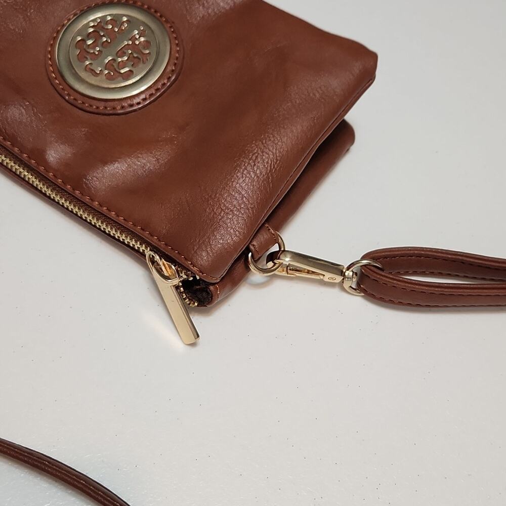 Janey Jane Crossbody Wristlet Wallet 3 Compartments Card Holder Gold Hardware - Picture 7 of 14